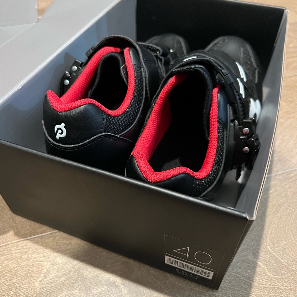 NIB Peloton Shoes Size 40